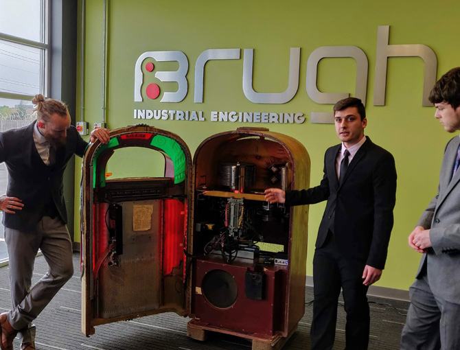 Brugh Industrial Engineering Jukebox