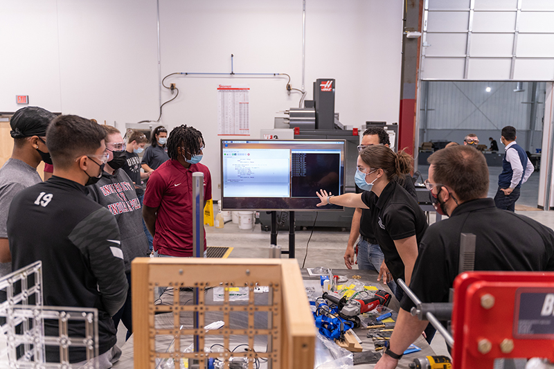 Engineering students working together