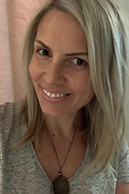 Daphne Joslyn headshot