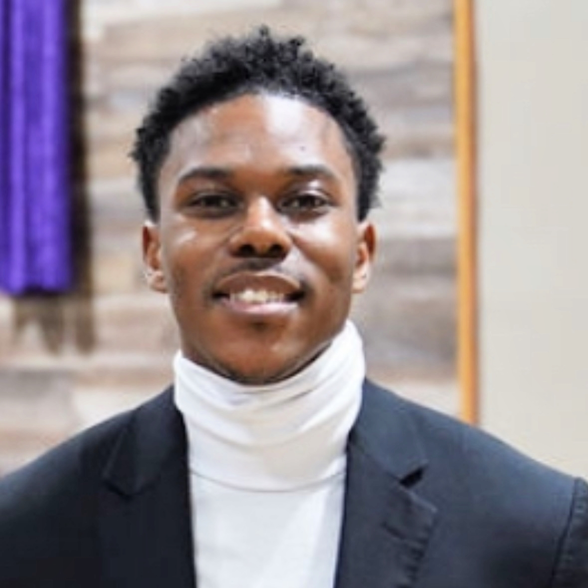 De'Shaun Harewood headshot